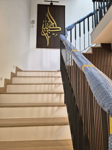 Rumah Teres 2 Tingkat untuk Dijual di Setia Safiro (Cyberjaya) - Sarah . - PropertyGuru.com.my