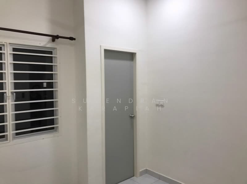 2-storey Terraced House for Sale in Bandar Puncak Alam (Puncak Alam) - Surendran Karapiah - Interior - PropertyGuru.com.my