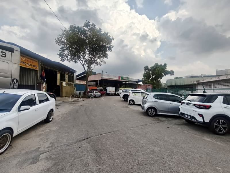 Semi-D Factory for Sale in Taman Daya (Johor Bahru) - Jack Ting - Exterior - PropertyGuru.com.my