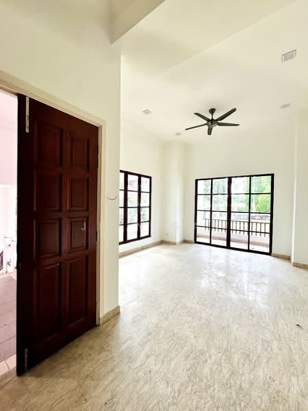 Bungalow for Sale in Pju 1a (Ara Damansara) - Jean Gan - Main Entrance - PropertyGuru.com.my