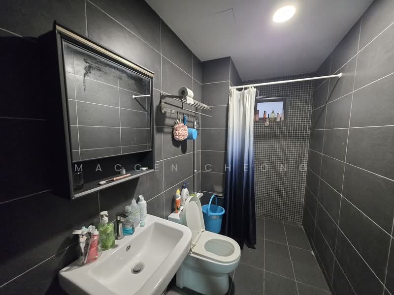 Condominium for Rent at Parkhill Residence - Maccen Cheong - Bathroom - PropertyGuru.com.my
