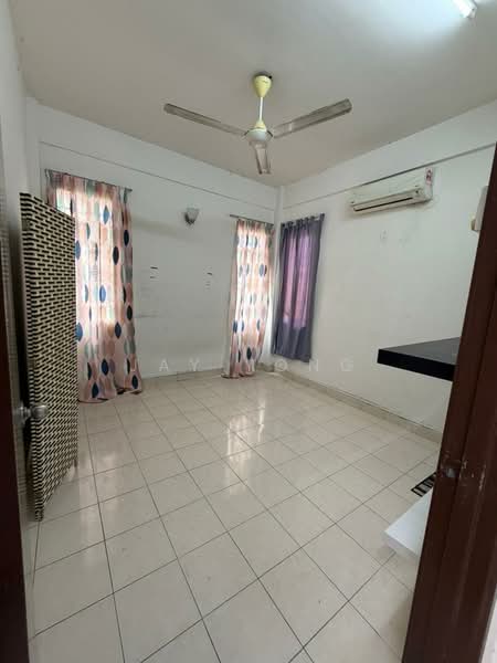 Apartment for Rent at Sri Kejora - Jay Yong - Living Room - PropertyGuru.com.my