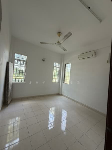 Apartment for Rent at Sri Kejora - Jay Yong - Interior - PropertyGuru.com.my