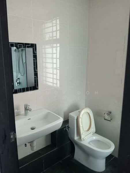 Service Residence for Rent at Wave @ Marina Cove - Mandy Goh Siew Li - Bathroom - PropertyGuru.com.my