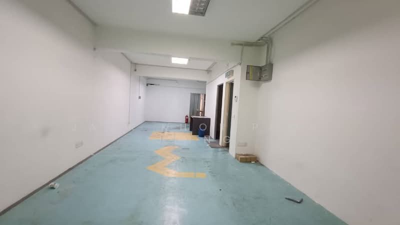 Shop for Rent in Setia Alam (Selangor) - Jack Khor Phor Jiing - Interior - PropertyGuru.com.my