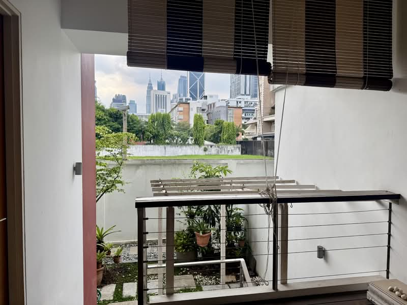 Rumah Bandar untuk Dijual di Taman U-Thant (Kuala Lumpur) - Jeremy Tang - Balcony - PropertyGuru.com.my