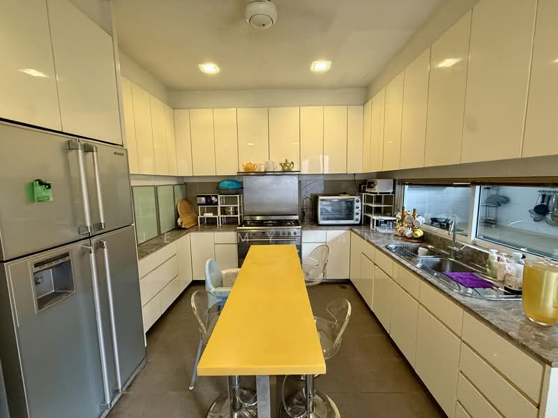 Rumah Bandar untuk Dijual di Taman U-Thant (Kuala Lumpur) - Jeremy Tang - Kitchen - PropertyGuru.com.my