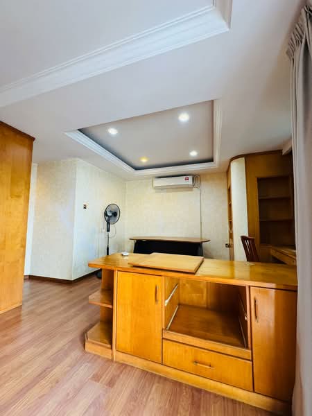 For Sale - Marina Bay Condominium