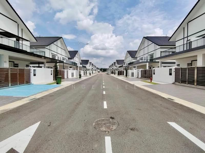 Semi-Detached House for Sale in Johor Bahru (Johor) - Angel Lee - Exterior - PropertyGuru.com.my