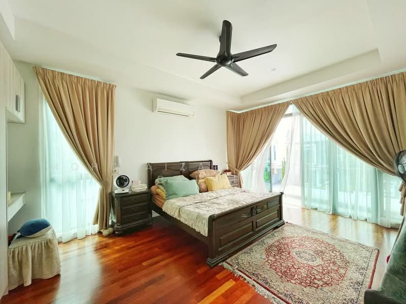 Bungalow for Sale in Cyberjaya (Selangor) - Mohd Aizat Saiful Bahri - Bedroom - PropertyGuru.com.my