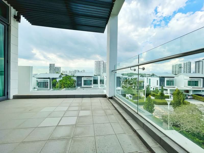 Bungalow for Sale in Cyberjaya (Selangor) - Mohd Aizat Saiful Bahri - Balcony - PropertyGuru.com.my