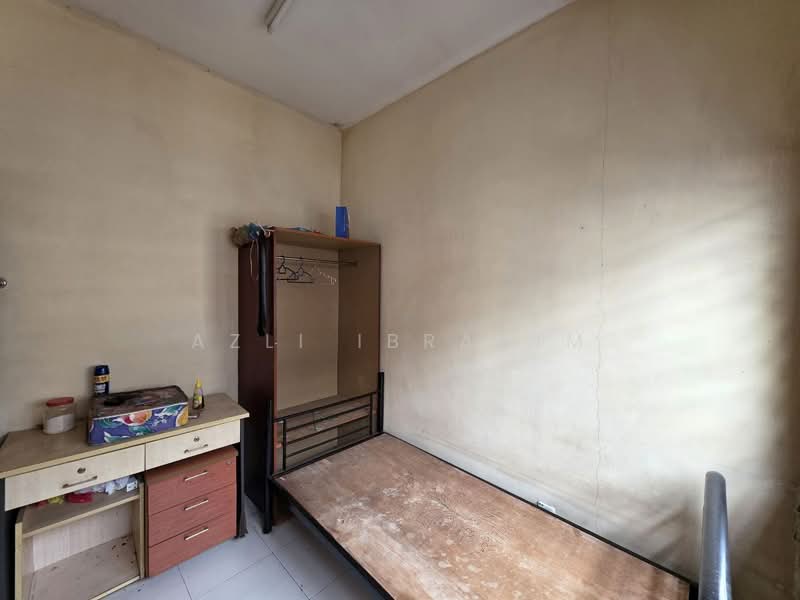 Taman Sri Tanjung untuk Untuk Dijual - RM 445,000, Apr 2026 - Bedroom - PropertyGuru.com.my