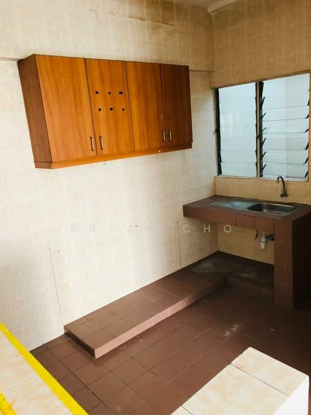 Condominium for Sale at Desaria Villa - Bryan Cho - Kitchen - PropertyGuru.com.my