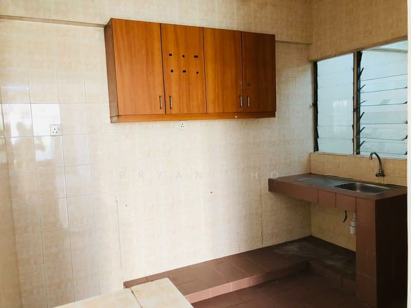 Condominium for Sale at Desaria Villa - Bryan Cho - Kitchen - PropertyGuru.com.my