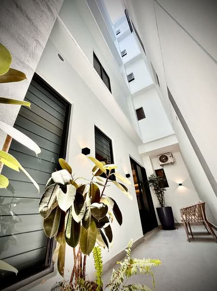 Jesselton Courtyard Villas untuk Untuk Dijual - RM 2,900,000, Apr 2026 - Exterior - PropertyGuru.com.my