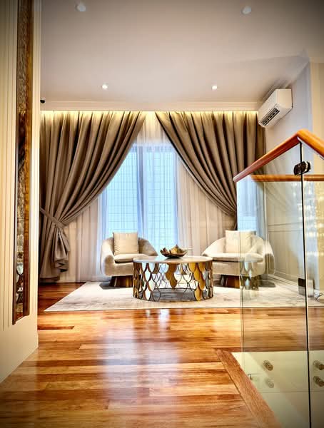 Jesselton Courtyard Villas untuk Untuk Dijual - RM 2,900,000, Apr 2026 - Living Room - PropertyGuru.com.my