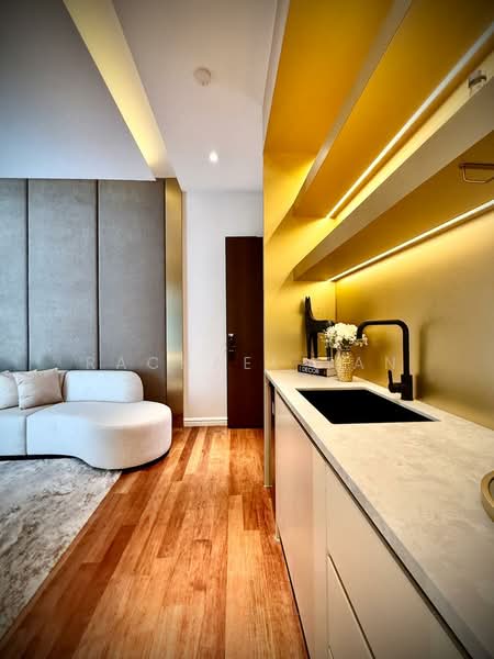 Jesselton Courtyard Villas untuk Untuk Dijual - RM 2,900,000, Apr 2026 - Living Room - PropertyGuru.com.my