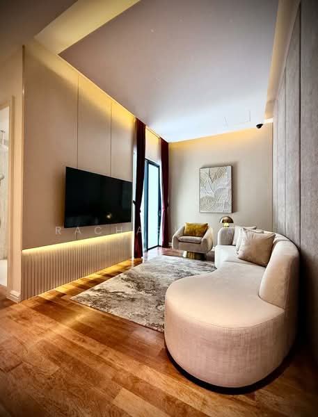 Jesselton Courtyard Villas untuk Untuk Dijual - RM 2,900,000, Apr 2026 - Living Room - PropertyGuru.com.my