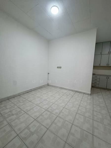 1-storey Terraced House for Sale in Taman Daya (Johor Bahru) - Tommy Tai - Interior - PropertyGuru.com.my