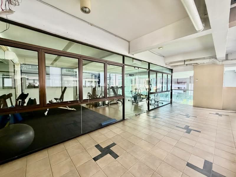 Service Residence for Sale at Diamond Residences - Azli Ibrahim - Gym - PropertyGuru.com.my