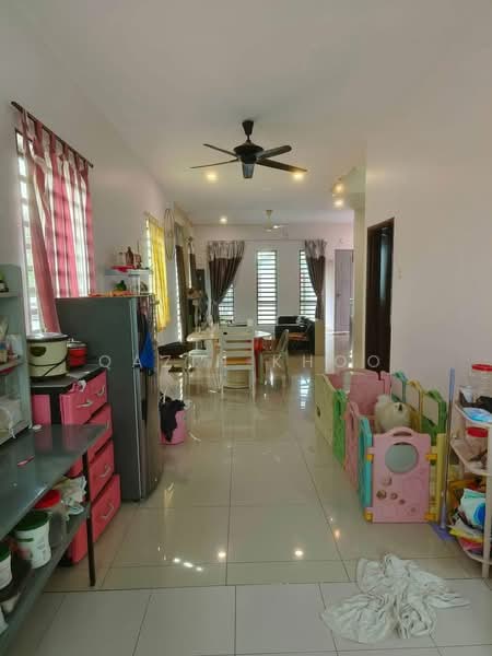 Rumah Teres 2-Tingkat untuk Dijual di Menglembu (Perak) - Qazin Khoo - Living Room - PropertyGuru.com.my