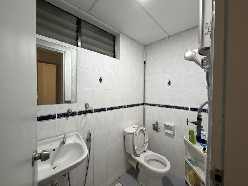 Condominium for Sale at Eden Seaview Condominium - Shareen Kwan - Bathroom - PropertyGuru.com.my