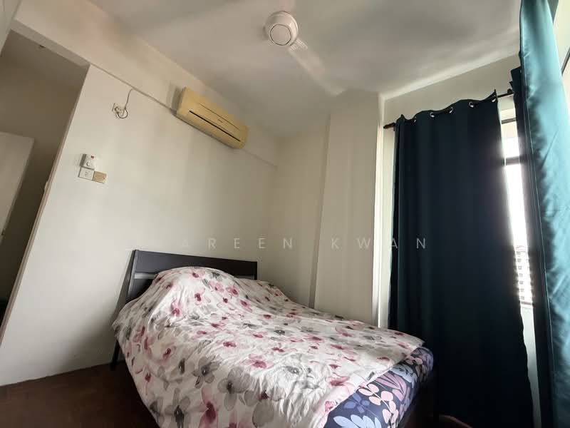 Untuk Dijual - Eden Seaview Condominium