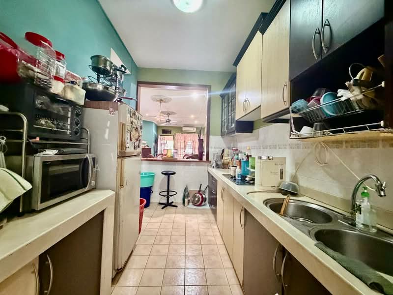 Desa Damai untuk Untuk Dijual - RM 480,000, Apr 2026 - Kitchen - PropertyGuru.com.my