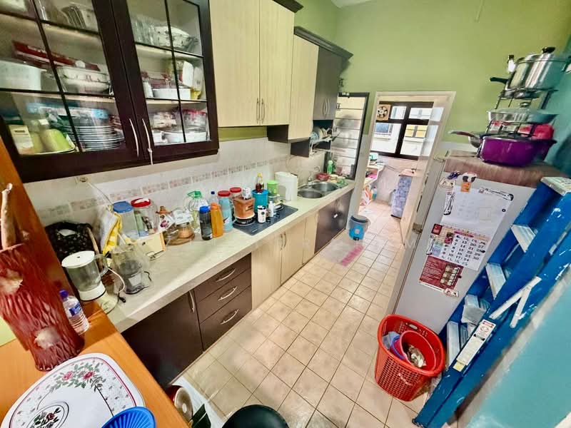 Desa Damai untuk Untuk Dijual - RM 480,000, Apr 2026 - Kitchen - PropertyGuru.com.my