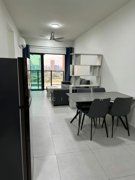 Service Residence for Rent at Majestic Maxim - Jaycie Hew - Living Room - PropertyGuru.com.my