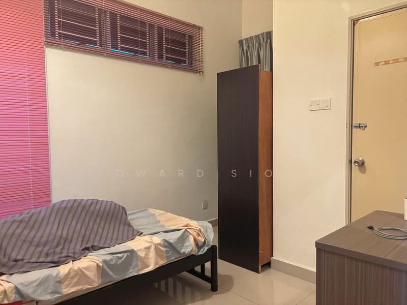 2-storey Terraced House for Sale in Tebrau (Johor) - Edward Siow - Bedroom - PropertyGuru.com.my