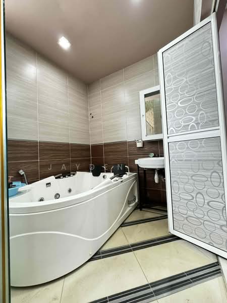 Puteri 8 untuk Untuk Dijual - RM 2,900,000, Apr 2026 - Bathroom - PropertyGuru.com.my