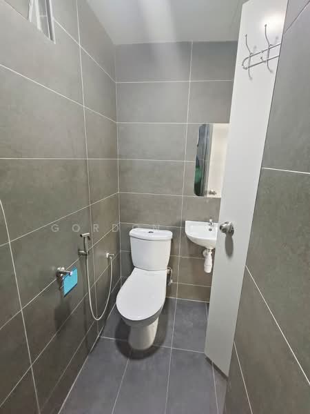 Midas @ Seri Alam untuk Untuk Disewa - RM 2,850 /bulan, Apr 2026 - Bathroom - PropertyGuru.com.my