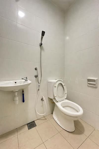 2-storey Terraced House for Sale in Cyberjaya (Selangor) - Gudrotullah Ikhwan - Bathroom - PropertyGuru.com.my