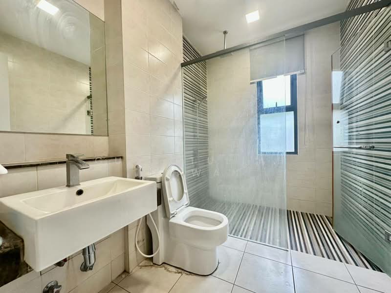 2-storey Terraced House for Sale in Cyberjaya (Selangor) - Gudrotullah Ikhwan - Bathroom - PropertyGuru.com.my