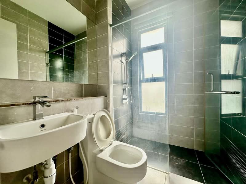 2-storey Terraced House for Sale in Cyberjaya (Selangor) - Gudrotullah Ikhwan - Bathroom - PropertyGuru.com.my