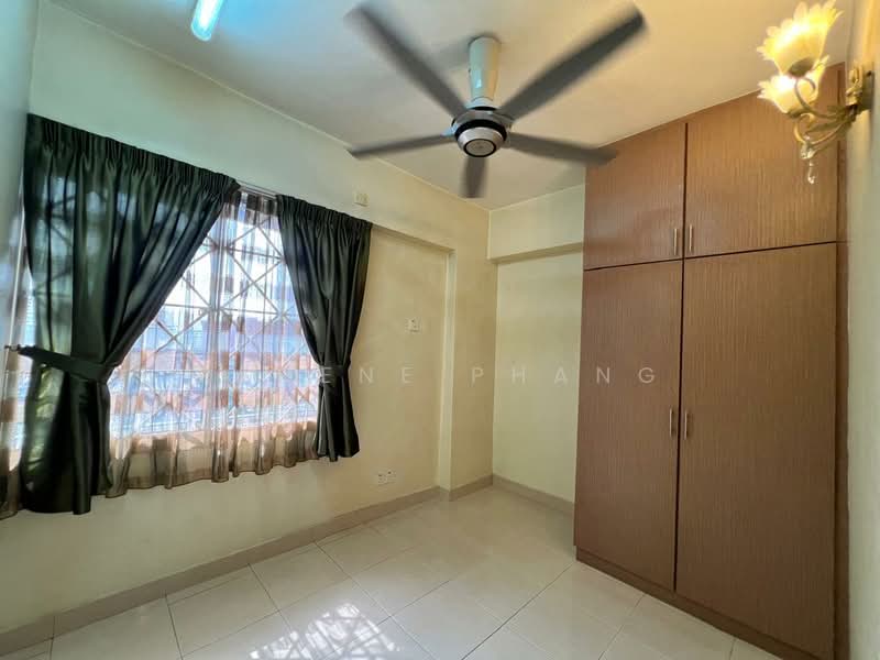 Condominium for Sale at Kelana D'Putera - Regene Phang - Bedroom - PropertyGuru.com.my