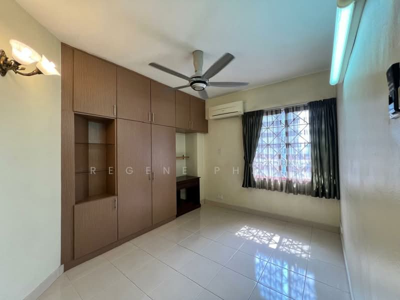 Condominium for Sale at Kelana D'Putera - Regene Phang - Bedroom - PropertyGuru.com.my