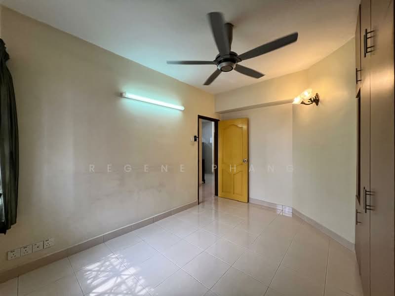 Condominium for Sale at Kelana D'Putera - Regene Phang - Bedroom - PropertyGuru.com.my