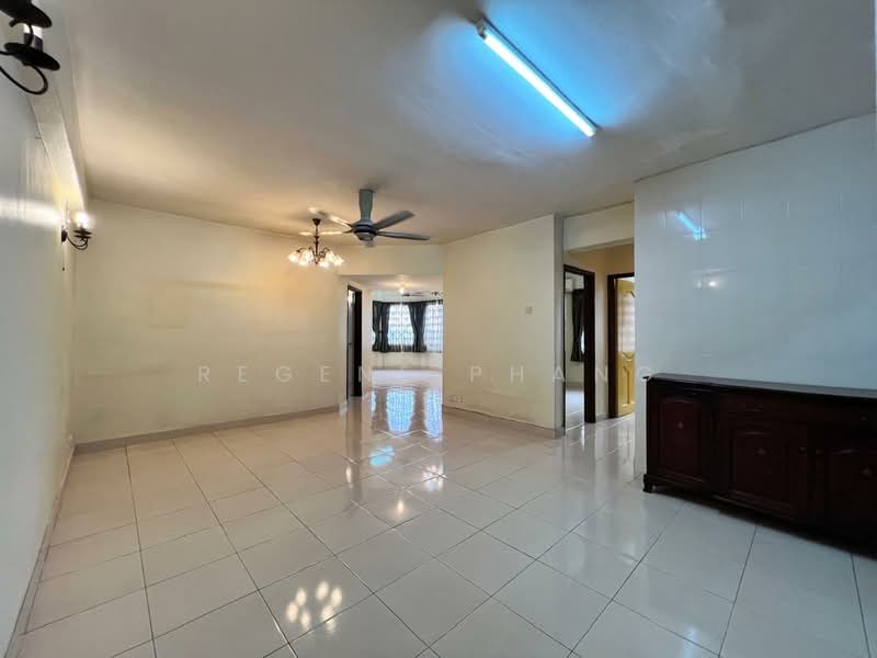 Condominium for Sale at Kelana D'Putera - Regene Phang - Living Room - PropertyGuru.com.my