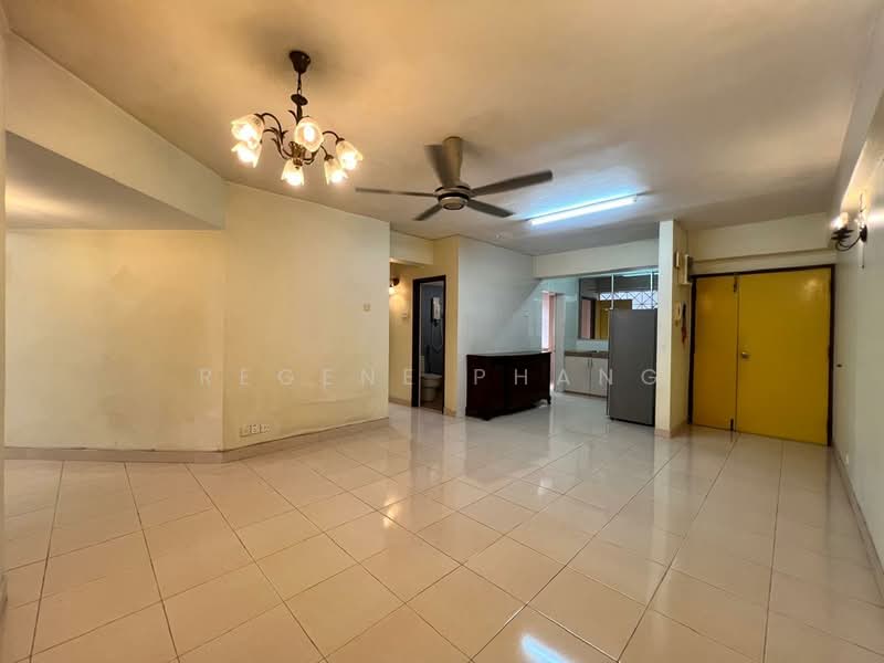Condominium for Sale at Kelana D'Putera - Regene Phang - Living Room - PropertyGuru.com.my