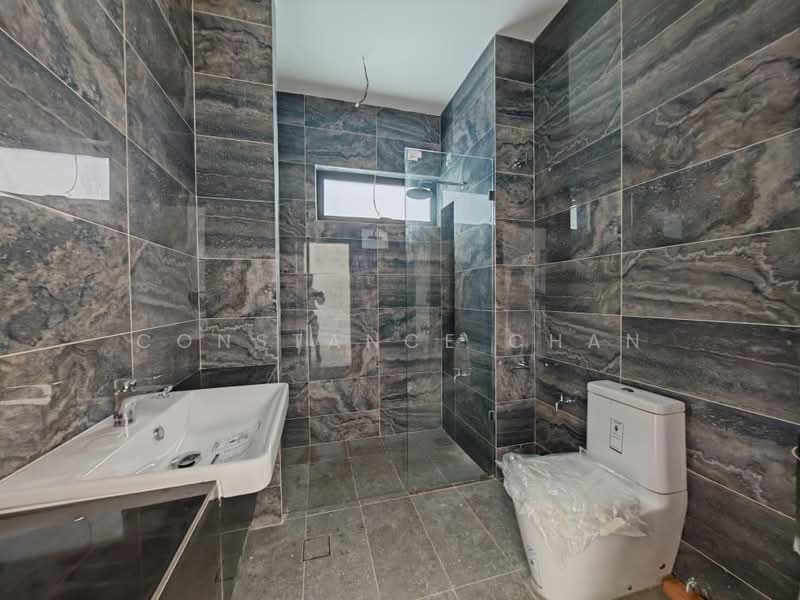 Cluster House for Sale in Johor Bahru (Johor) - Constance Chan - Bathroom - PropertyGuru.com.my