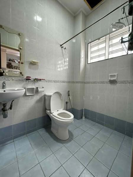 Semi-Detached House for Sale in Bandar Puteri Puchong (Puchong) - Jayden Lee - Bathroom - PropertyGuru.com.my