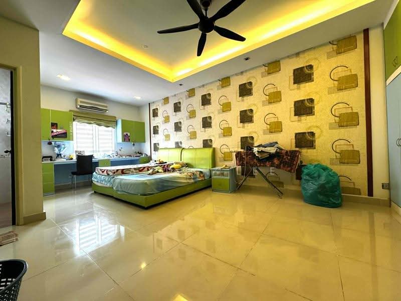 Semi-Detached House for Sale in Bandar Puteri Puchong (Puchong) - Jayden Lee - Bedroom - PropertyGuru.com.my