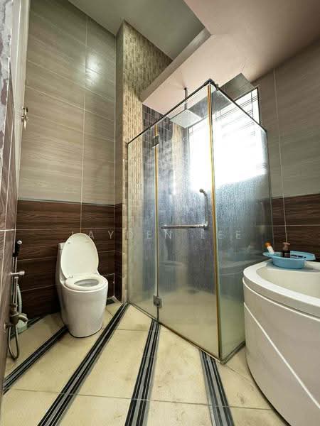 Semi-Detached House for Sale in Bandar Puteri Puchong (Puchong) - Jayden Lee - Bathroom - PropertyGuru.com.my