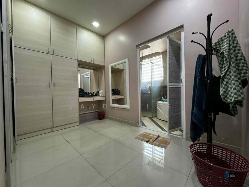 Semi-Detached House for Sale in Bandar Puteri Puchong (Puchong) - Jayden Lee - Bedroom - PropertyGuru.com.my