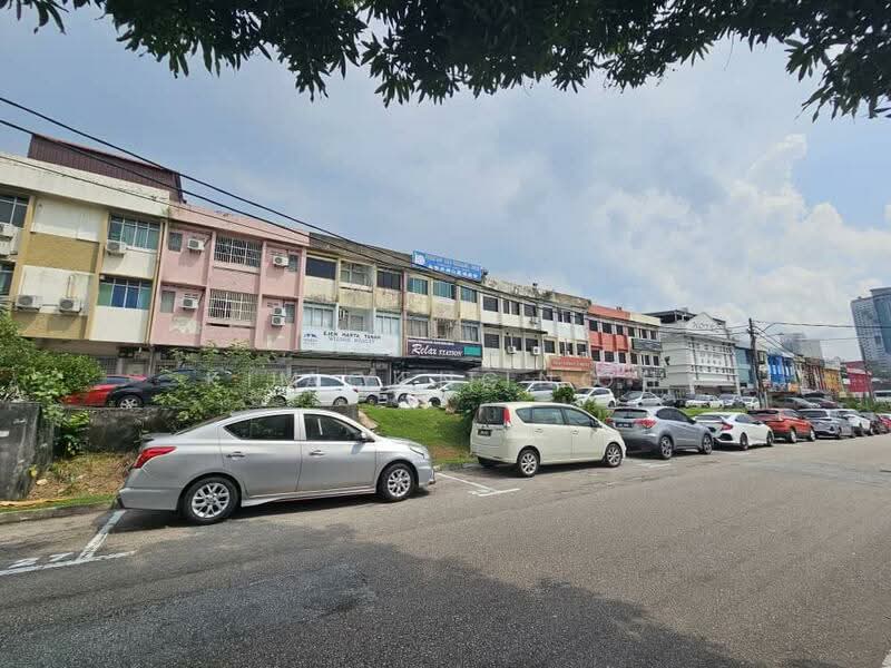 Shop for Rent in Taman Pelangi (Johor Bahru) - Jack Ting - Exterior - PropertyGuru.com.my