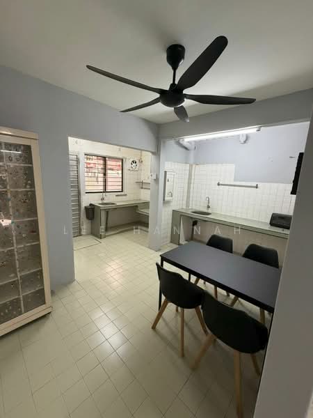 Rumah Teres 2 Tingkat untuk Disewa di Bandar Baru Sri Petaling (Sri Petaling) - Lee Hannah - Kitchen - PropertyGuru.com.my
