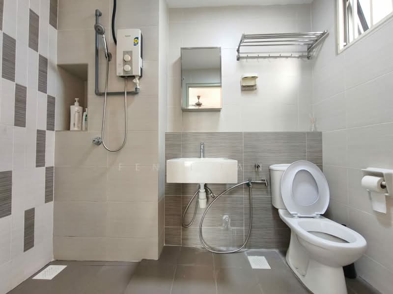 Service Residence for Rent at SetiaWalk - Fendi tan - Bathroom - PropertyGuru.com.my