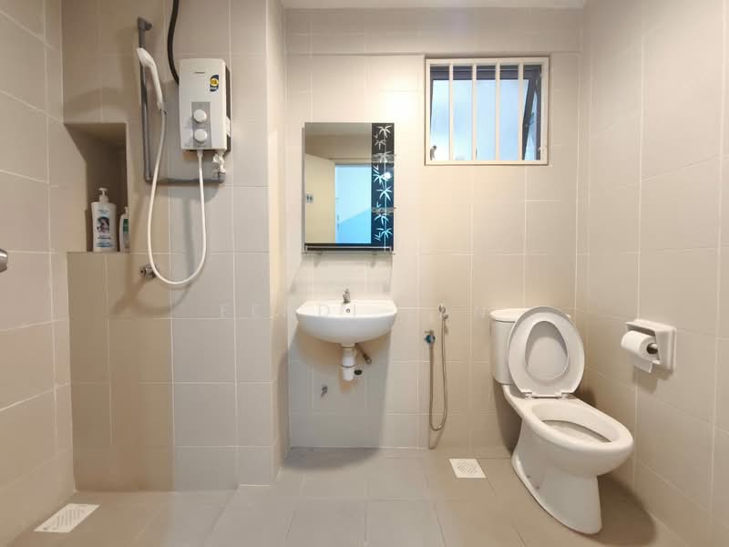 Service Residence for Rent at SetiaWalk - Fendi tan - Bathroom - PropertyGuru.com.my